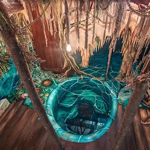 https://hidden-treehouse-tulum-eco-hotel-party.allrivieramayahotels.com